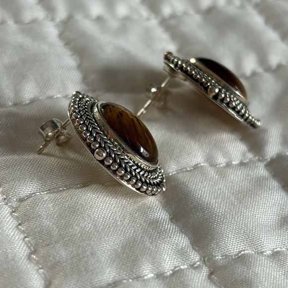Sterling Silver Tiger’s Eye Post Earrings - Picture 4 of 6